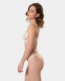 Bluebella shop -Bluebella shop Isadora Wiredbraandthong whiteSide
